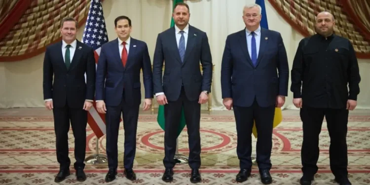 Украйна трябва да стане 51-я щат: Защо сближаването със САЩ е най-добрата перспектива