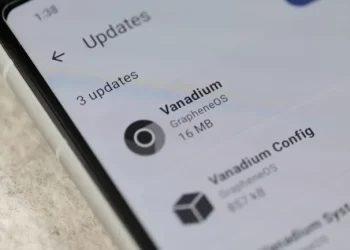 Водещ разработчик на GrapheneOS, най-сигурната операционна система за смартфони в света, е принудително мобилизиран и изпратен на война