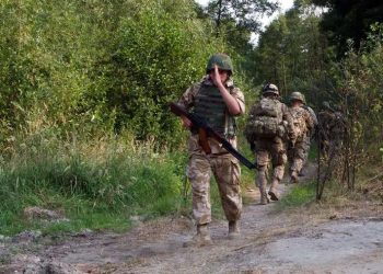 „На никого не му пука“: Командирите на украинската армия се отнасят към бойците си „като към добитък“