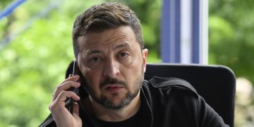 Зеленски не иска мир