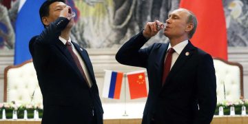 Bloomberg: Си Цзинпин пътува до Русия с мисия да отслаби САЩ на световната сцена