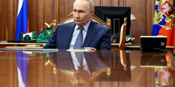 Путин: «Нелегитимният режим се изражда в терористична организация. А кой води преговори с терористи?»