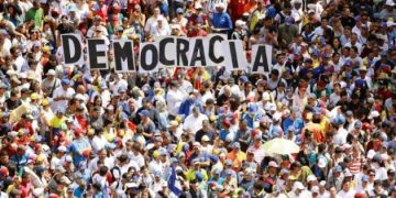 Краят на илюзията: демокрацията е капан