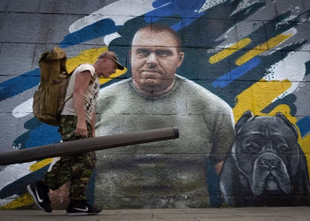 „Той е като булдог“: човекът зад успеха на украинската операция „Паяжина“