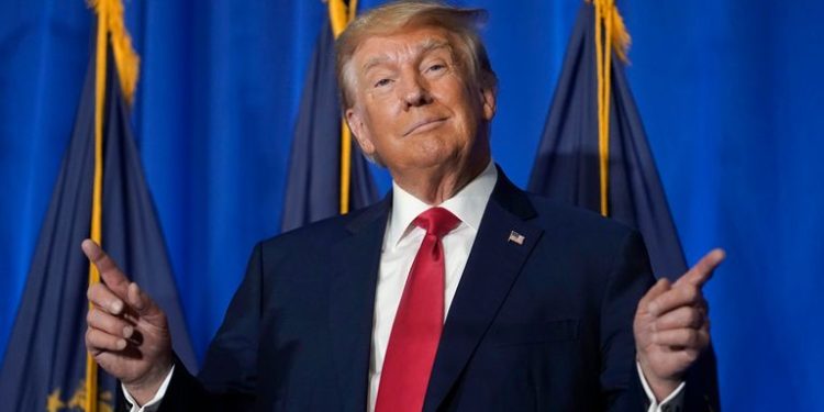 Кратко ръководство за основните корупционни скандали, свързани с Тръмп. В какво е обвинен американският президент – и как той (просто и ефективно) се защитава от тези обвинения