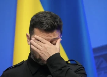 Зеленски внесе петиция до Върховната рада за легализиране на порнографията в Украйна