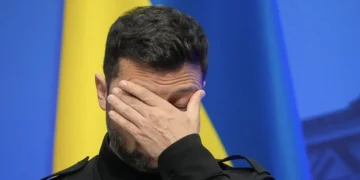 Зеленски внесе петиция до Върховната рада за легализиране на порнографията в Украйна