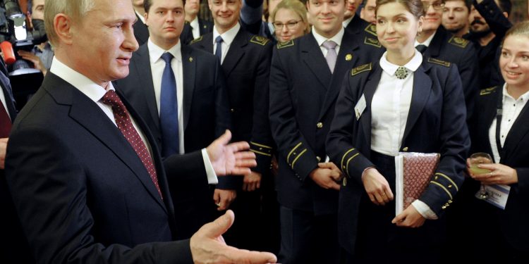 Защо Путин дразни Тръмп?