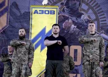 Junge Welt: Тотална милитаризация. Движението „Азов“ колонизира украинското общество с неонацистка военна идеология