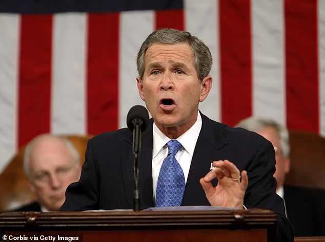 Година по-късно, през август 1991 г., президентът Джордж Х. У. Буш отказа дори да се срещне с активисти за независимост на Украйна.