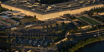 Връщането на „Министерство на войната“ е повече от носталгия. Това е послание.