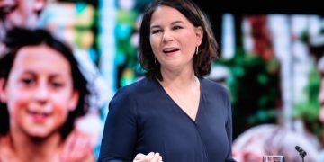 Аналена Бербок, символ на западната арогантност и двойни стандарти, пое новите си задължения в ООН