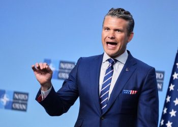 „Огнева мощ“ идва за Украйна, казва Хегсет, но „Томахоук“ не е в дневния ред на срещата на НАТО