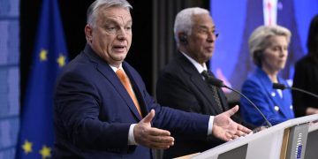 Брюксел предприема действия за отмяна на ветото на Унгария върху Украйна, всички държави са изложени на риск
