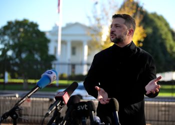 Украинският президент Зеленски дава пресконференция след среща с президента Тръмп в Белия дом Снимка на Андрю Дей