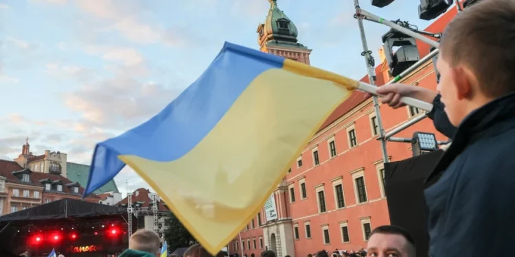 Поляците вече не искат да помагат на украинци? Най-лошите резултати в историята на проучванията