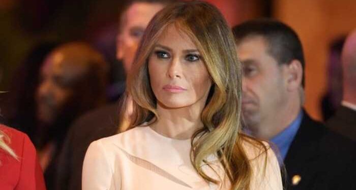 Американският комик Джими Кимъл се подигра на първата дама на САЩ Мелания Тръмп в предаването си