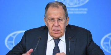 Русия сравнява Великобритания с Либия на Кадафи и предлага брутална промяна на името й