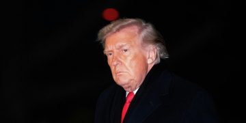 Зеленски и Тръмп разкриват слабостта на Европа