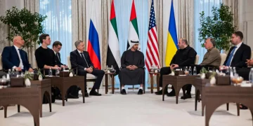 „Путин ще се срещне със Зеленски само при едно условие“: защо ЕС е загрижен за преговорите в Абу Даби