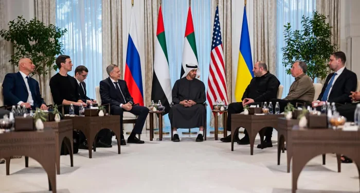 „Путин ще се срещне със Зеленски само при едно условие“: защо ЕС е загрижен за преговорите в Абу Даби