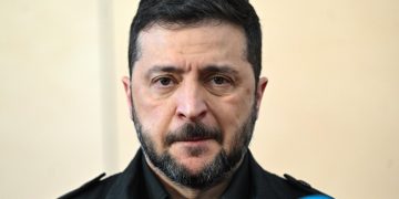 „Морков за Тръмп.“ Как Киев се опитва да саботира втория кръг от преговорите в Абу Даби