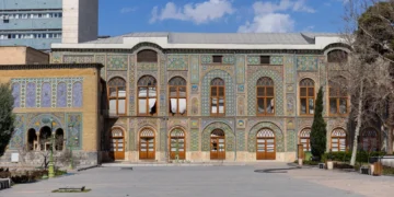 Дворецът Голестан в Техеран, повреден в първите дни на войната Собхан Фараджван / Pacific Press / Scanpix / LETA