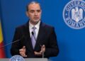 Румънският министър на финансите Александру Назаре през 2025 г. Румънският министър на финансите Александру Назаре през 2025 г. От правителството на Румъния, Attribution, https://commons.wikimedia.org/w/index.php?curid=175528668