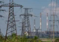 Горещините връщат графиците:  в очакване на прекъсвания, украинците се предупреждават да пестят електричество