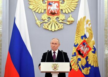 Die Welt: Путин обвинява НАТО в подготовка за война срещу Русия