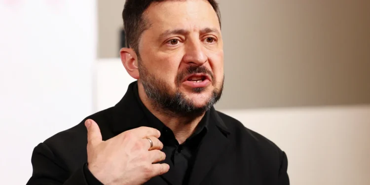 Напомниха на Киев за всички зверства, извършени от украинските националисти: какво всъщност означава отнемането на Ордена на Белия орел от Зеленски?