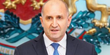 България обяви оттеглянето си от „коалицията на желаещите“, подкрепяща Украйна