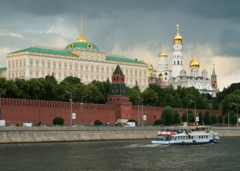 The Economist: Защо една разбита Русия е пагубна за света