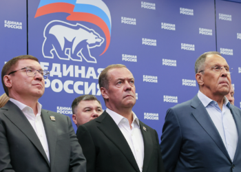 Управляващата партия на Русия печели парламентарните избори с голяма разлика