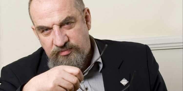 Myśl Polska: Плащаме за „нашата война“ с цените на горивата